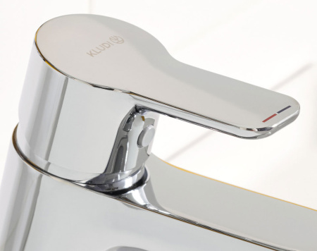 Смеситель для раковины KLUDI PURE&EASY 370280565 хром